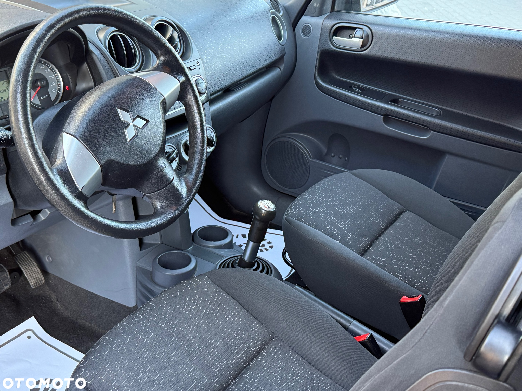 Mitsubishi Colt 1.1 Inform Cleartec - 15