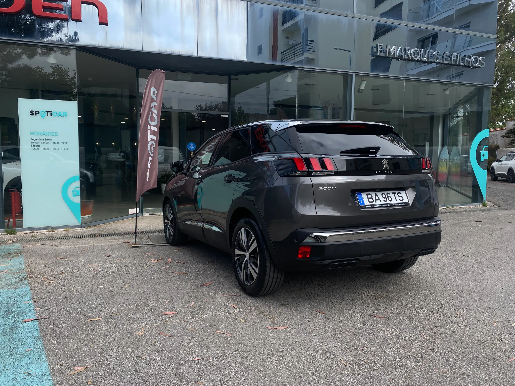 Peugeot 3008 1.2 PureTech Allure Pack - 9