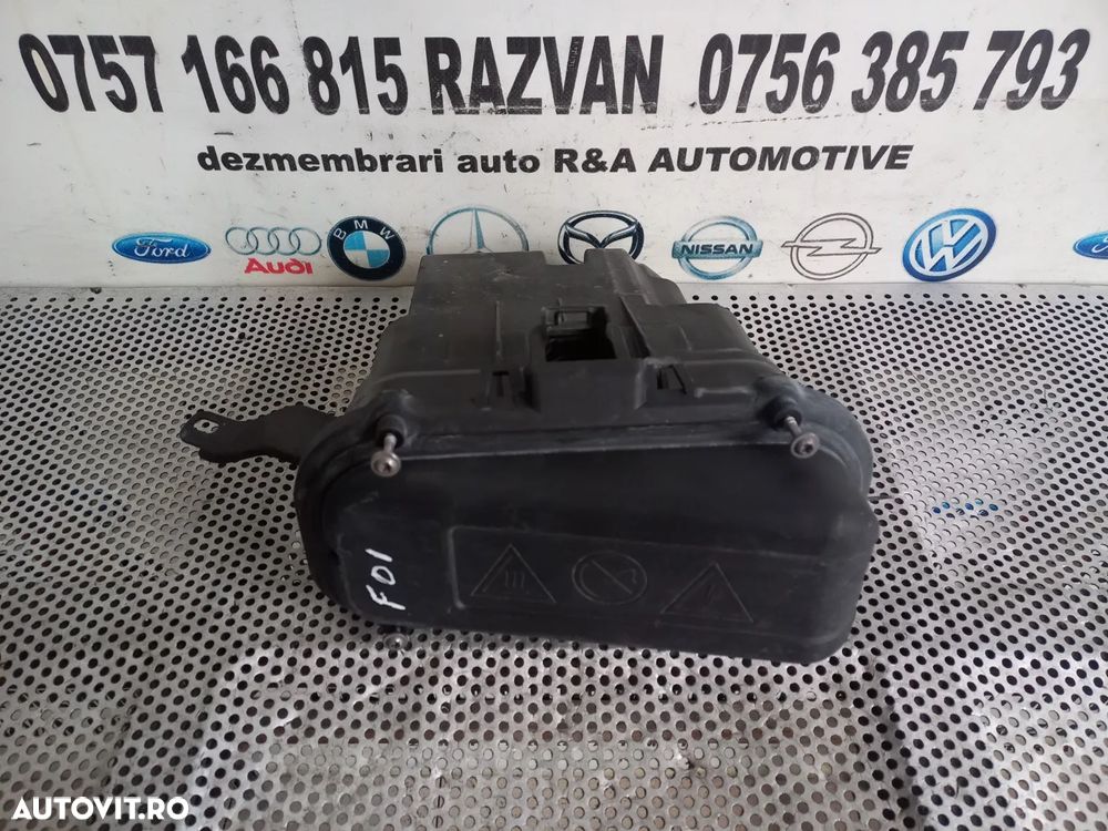Cutie Carcasa Calculator Motor ECU Bmw Seria 7 F01 F02 Volan Stanga Europa Dezmembrez Bmw F01 F02 - 2