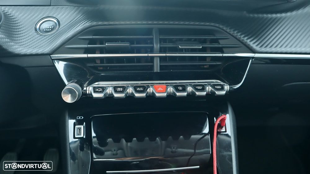 Peugeot 2008 PureTech 100 Allure - 50