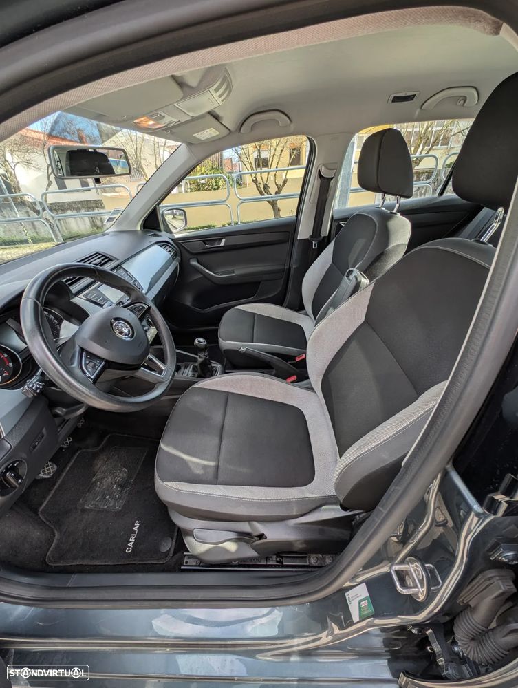 Skoda Fabia 1.0 Active - 10