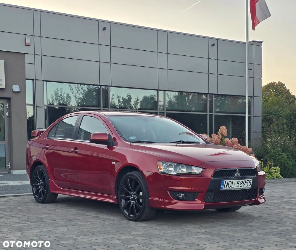 Mitsubishi Lancer - 1