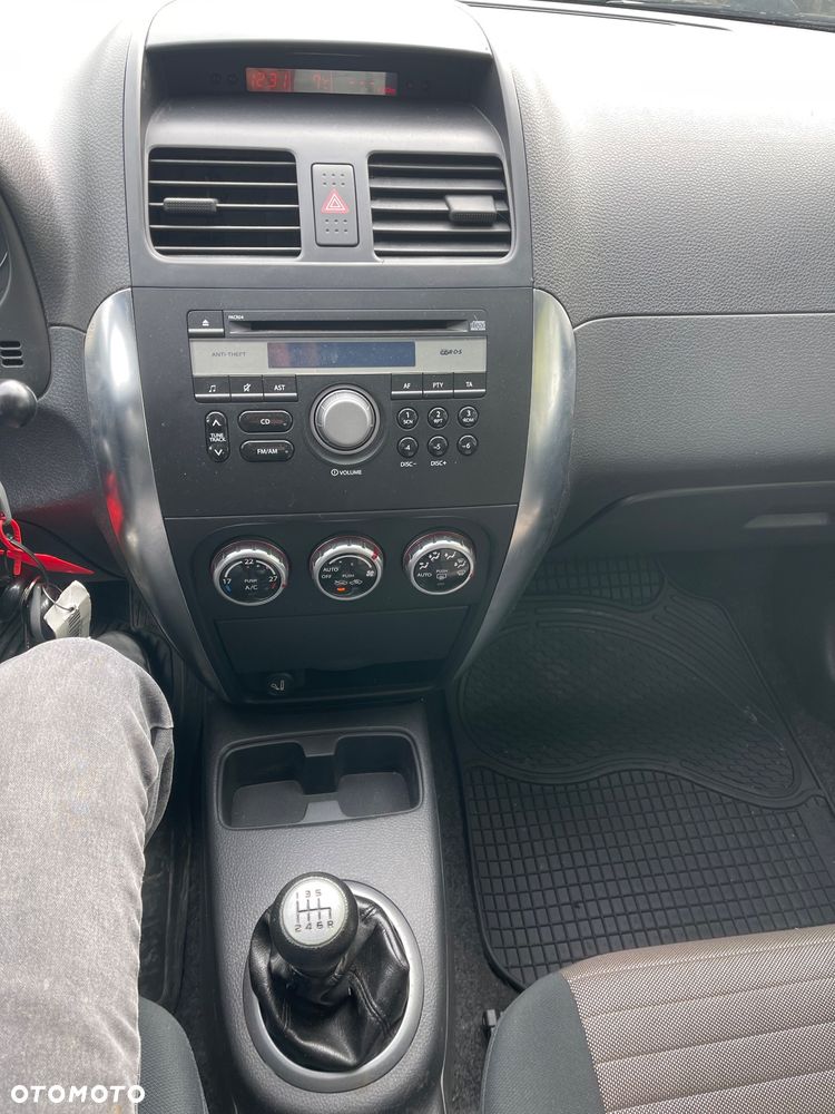 Fiat Sedici 1.9 Multijet DPF 4x4 Dynamic - 18