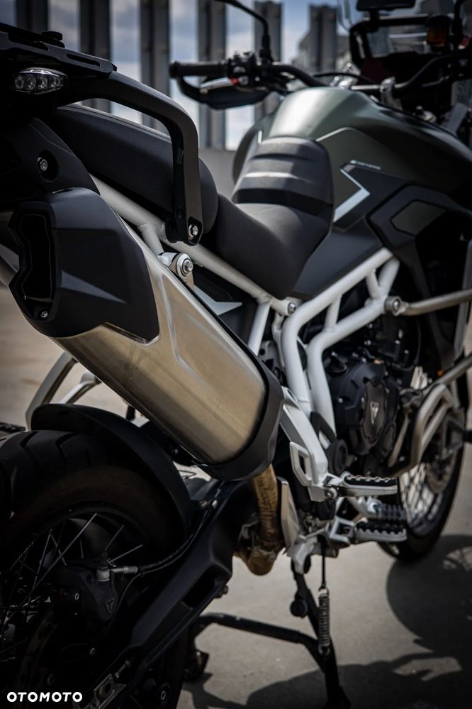Triumph Tiger - 32