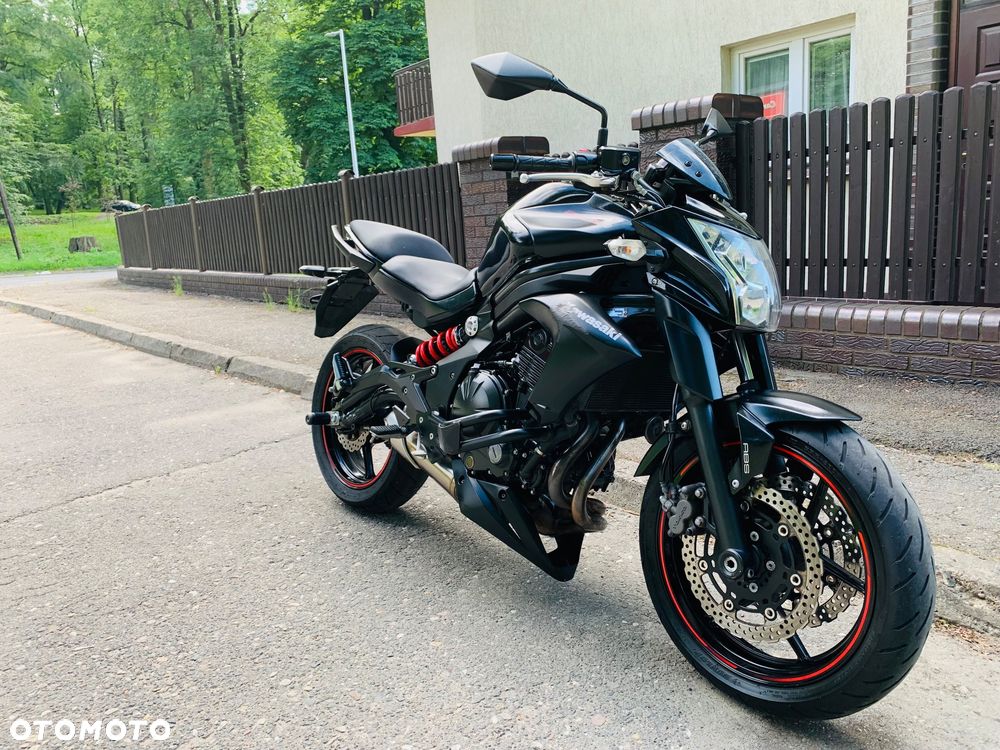 Kawasaki ER - 1