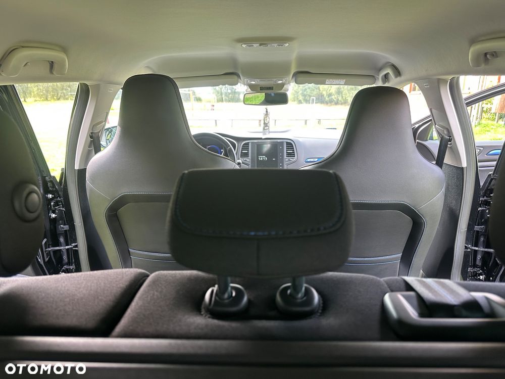 Renault Megane BLUE dCi 115 GT LINE - 21