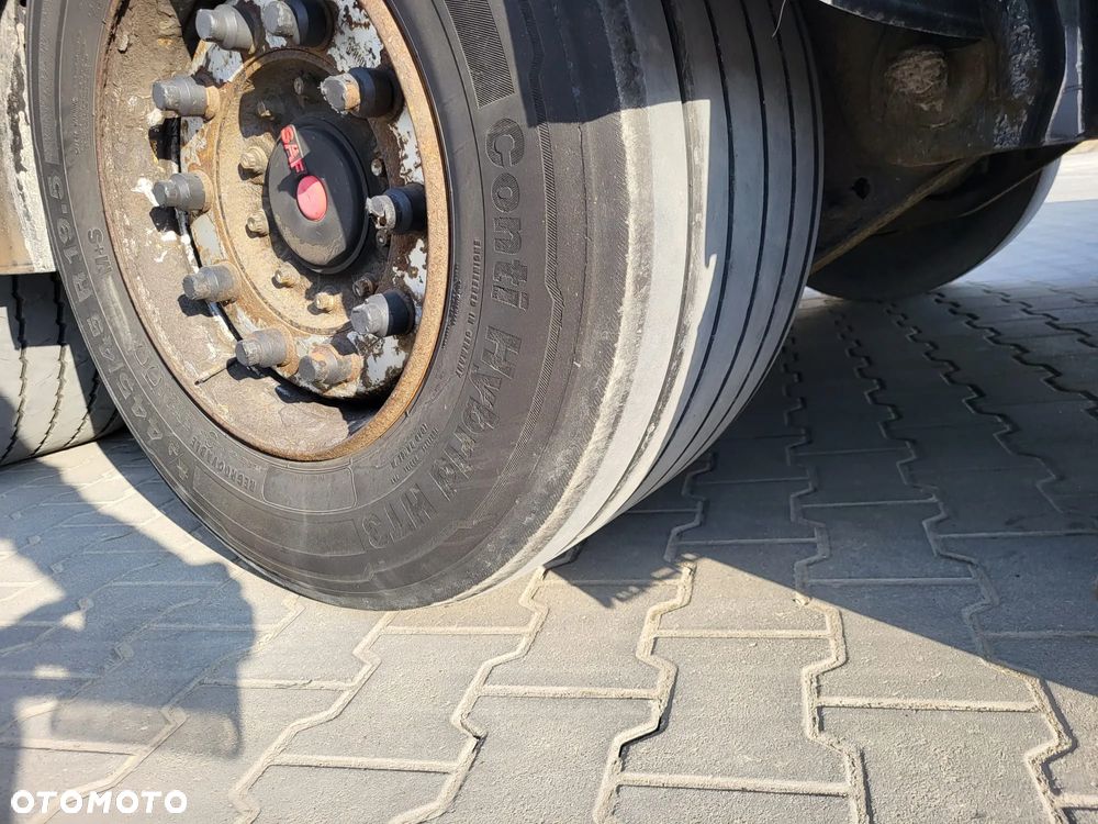Schwarzmuller Joloda, osie SAF, koła 445/45 R19,5 - 7