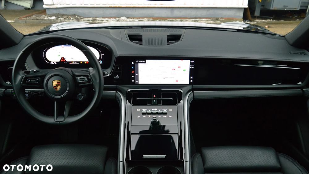 Porsche Panamera 4 - 3