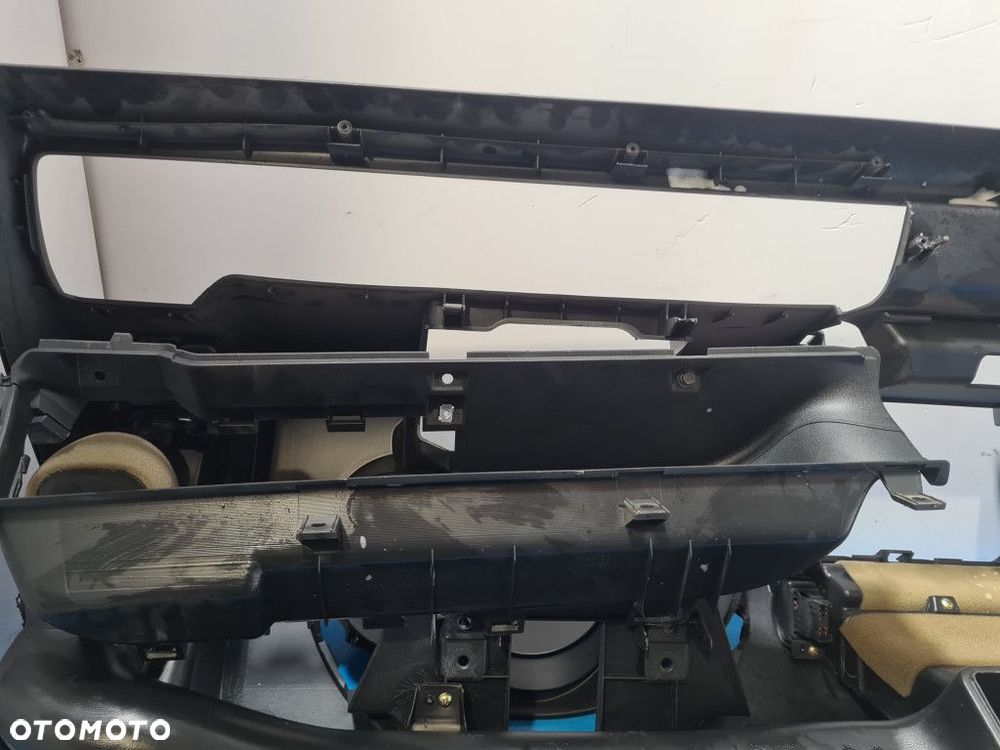 DESKA ROZDZIELCZA  HONDA JAZZ I - 7