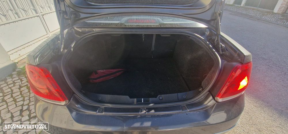 Fiat Linea 1.6 M-Jet Emotion - 6