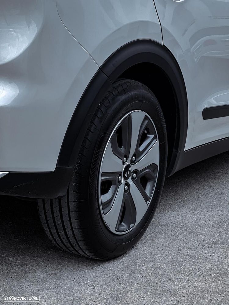 Kia Niro 1.6 GDi HEV EX - 10
