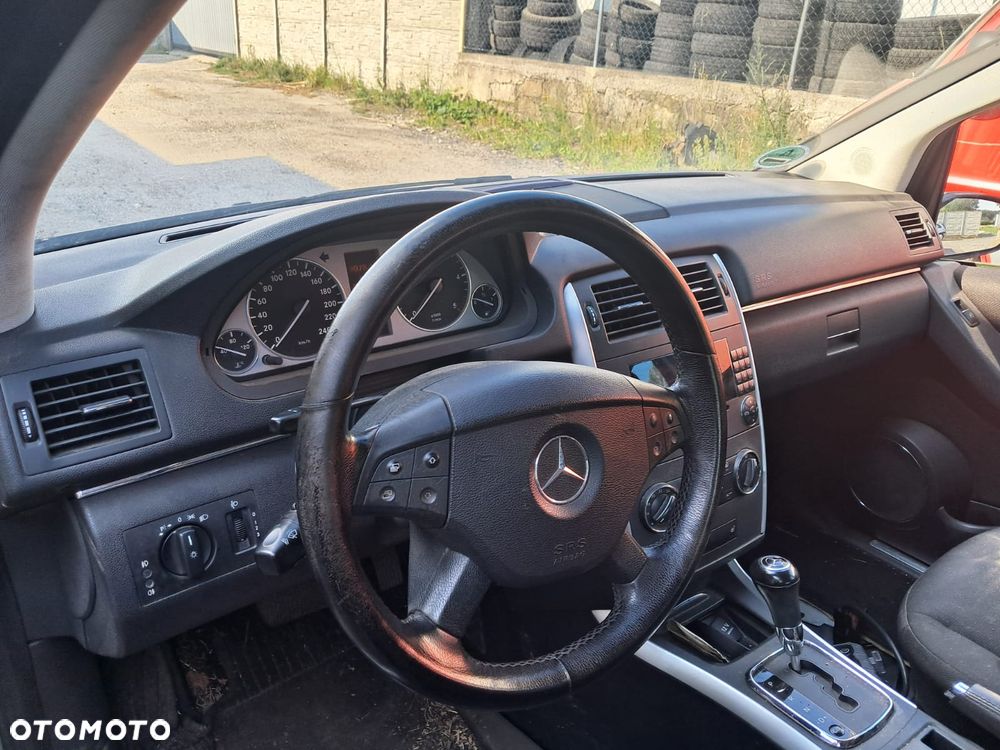 Mercedes-Benz Klasa B 200 CDI Autotronic - 7