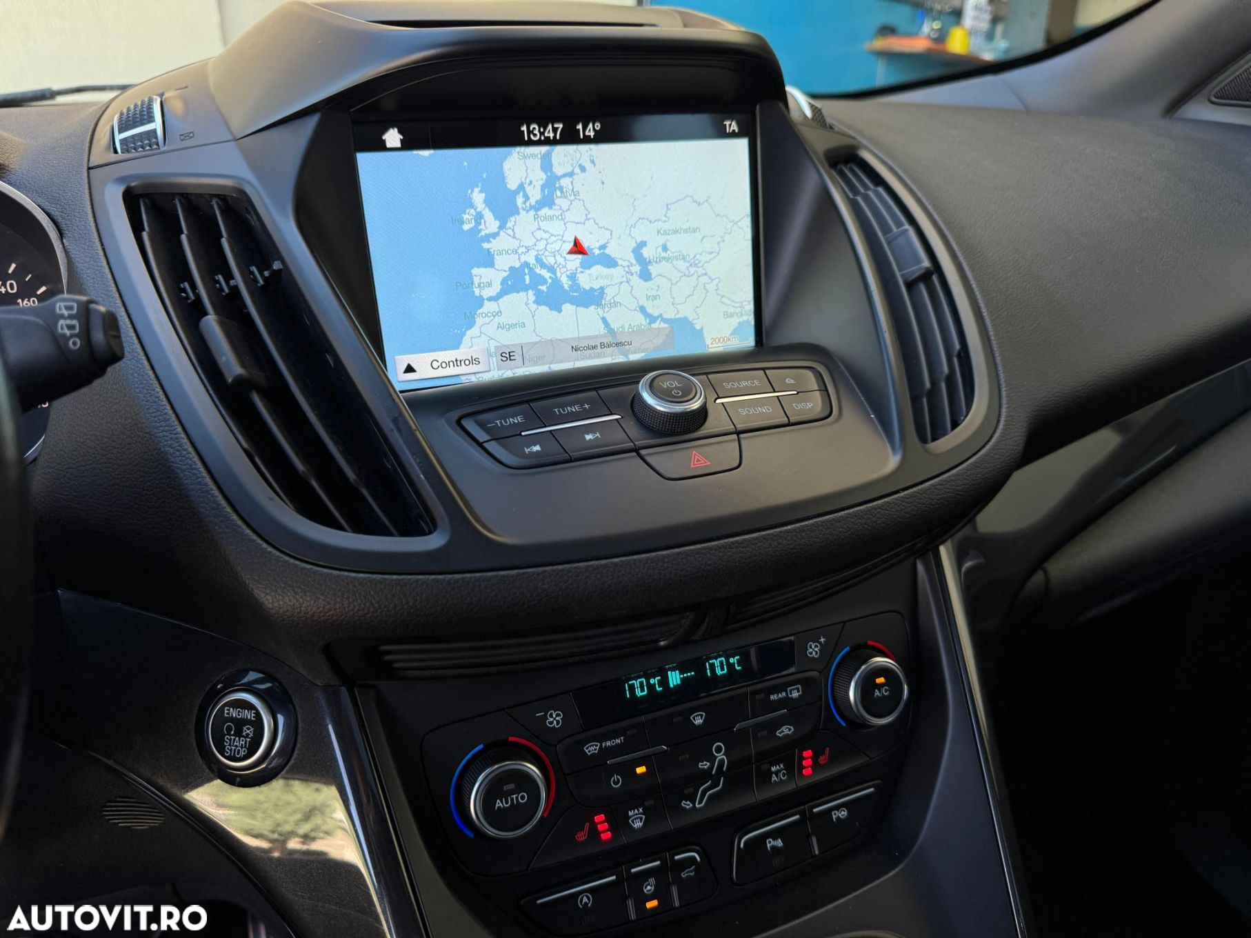 Ford Kuga - 9
