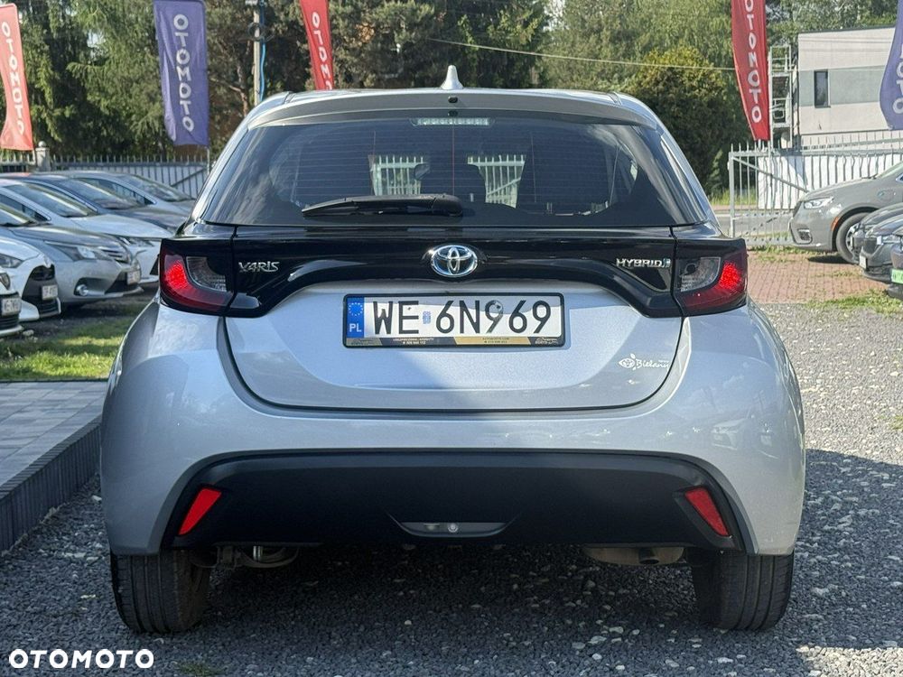 Toyota Yaris Hybrid 1.5 Active - 8
