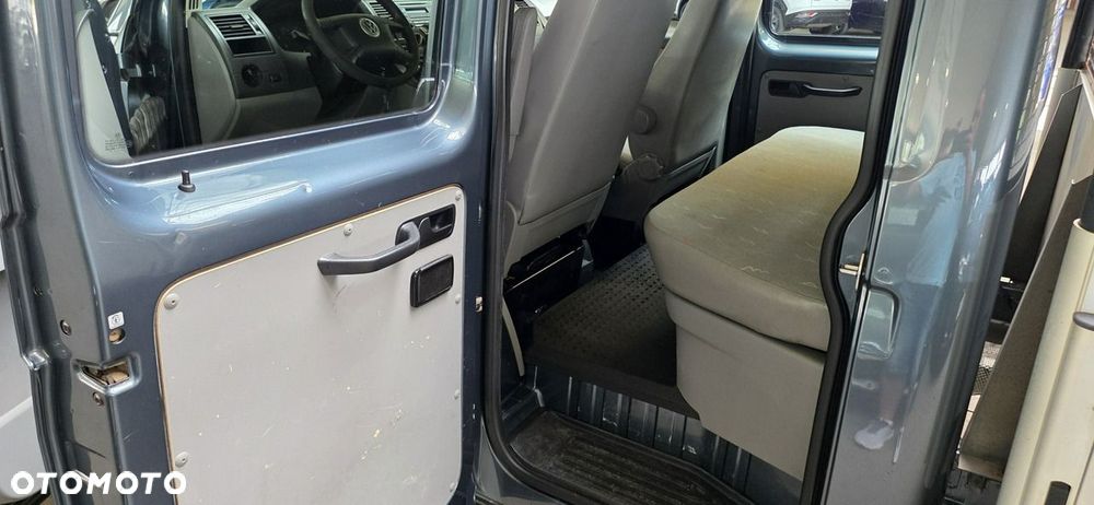 Volkswagen Transporter - 17