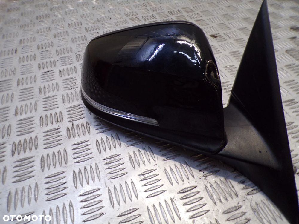 LUSTERKO PRAWE BMW F31 6 PIN - 4