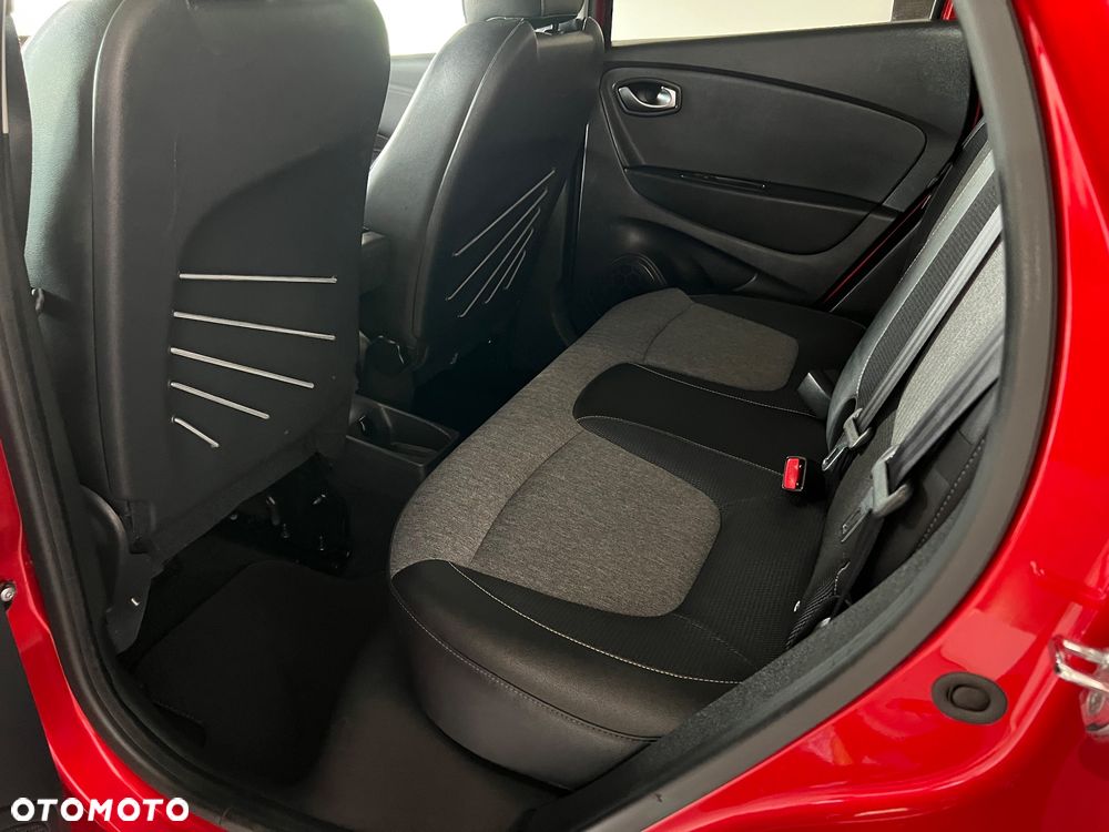 Renault Captur - 22
