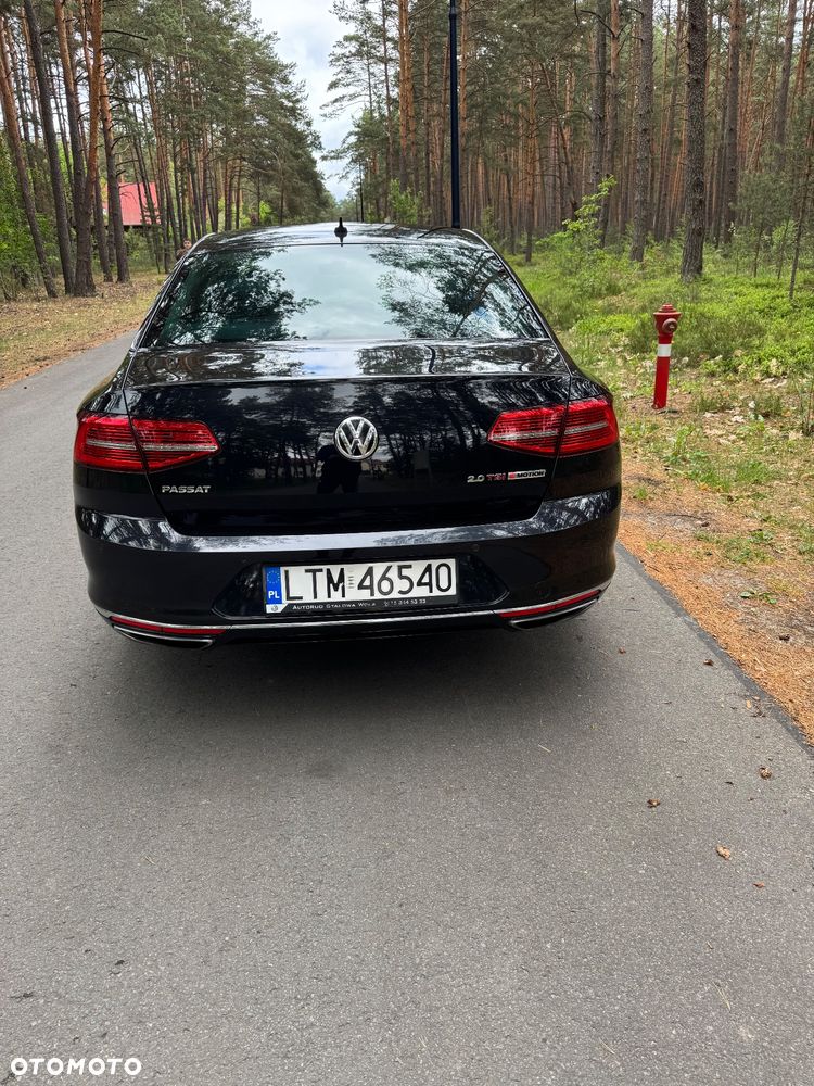Volkswagen Passat 2.0 TSI BMT 4Mot Highline DSG - 3