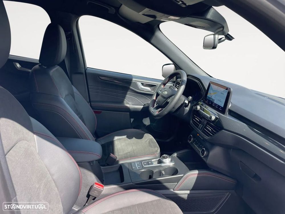 Ford Kuga 2.5 PHEV ST-Line X - 14