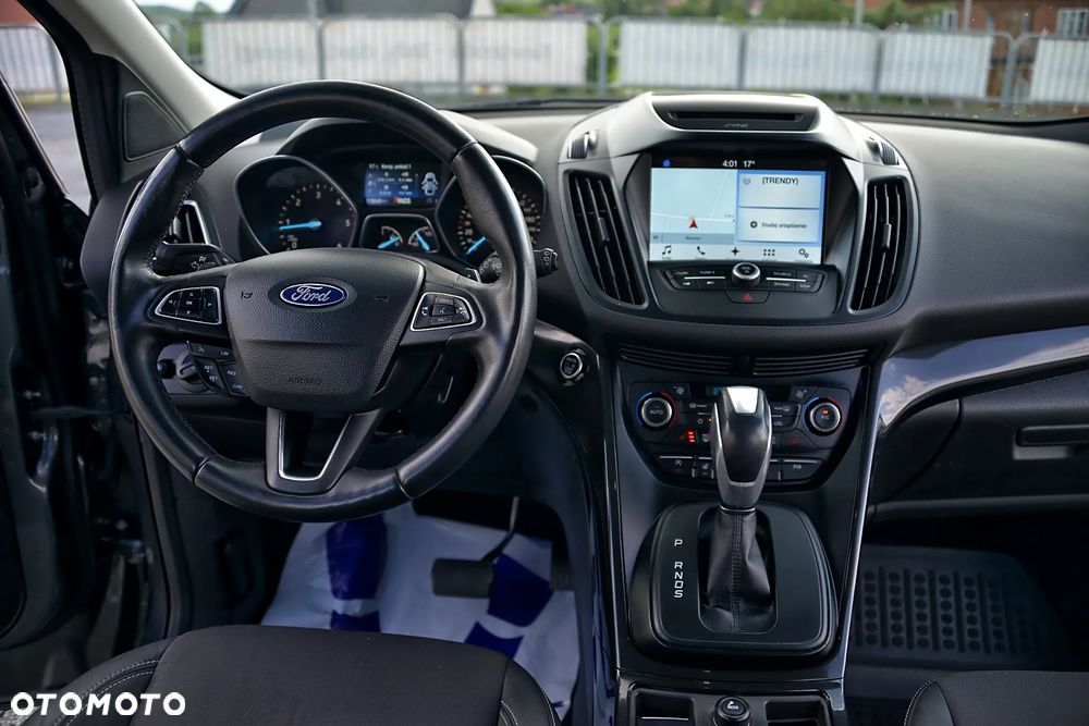 Ford Kuga 2.0 TDCi 4WD Titanium Plus - 36