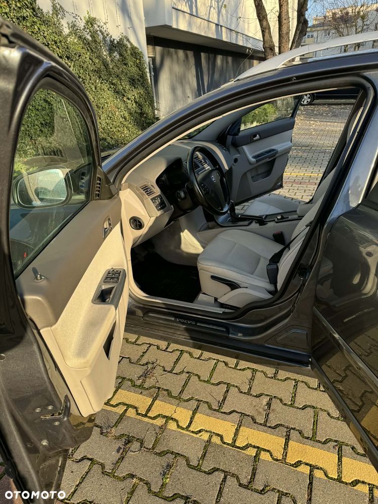 Volvo V50 DPF D4 Momentum - 9