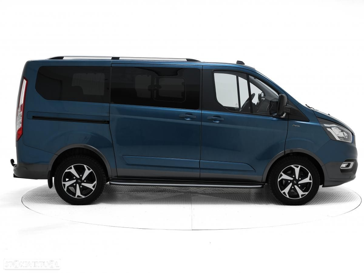 Ford Tourneo Custom - 2