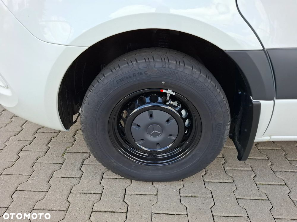 Mercedes-Benz Sprinter 319 CDI Podwozie 4325 mm - Kontener 8 EP z windą Dholandia - 11