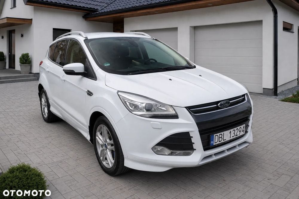 Ford Kuga 2.0 TDCi 2x4 Titanium - 7