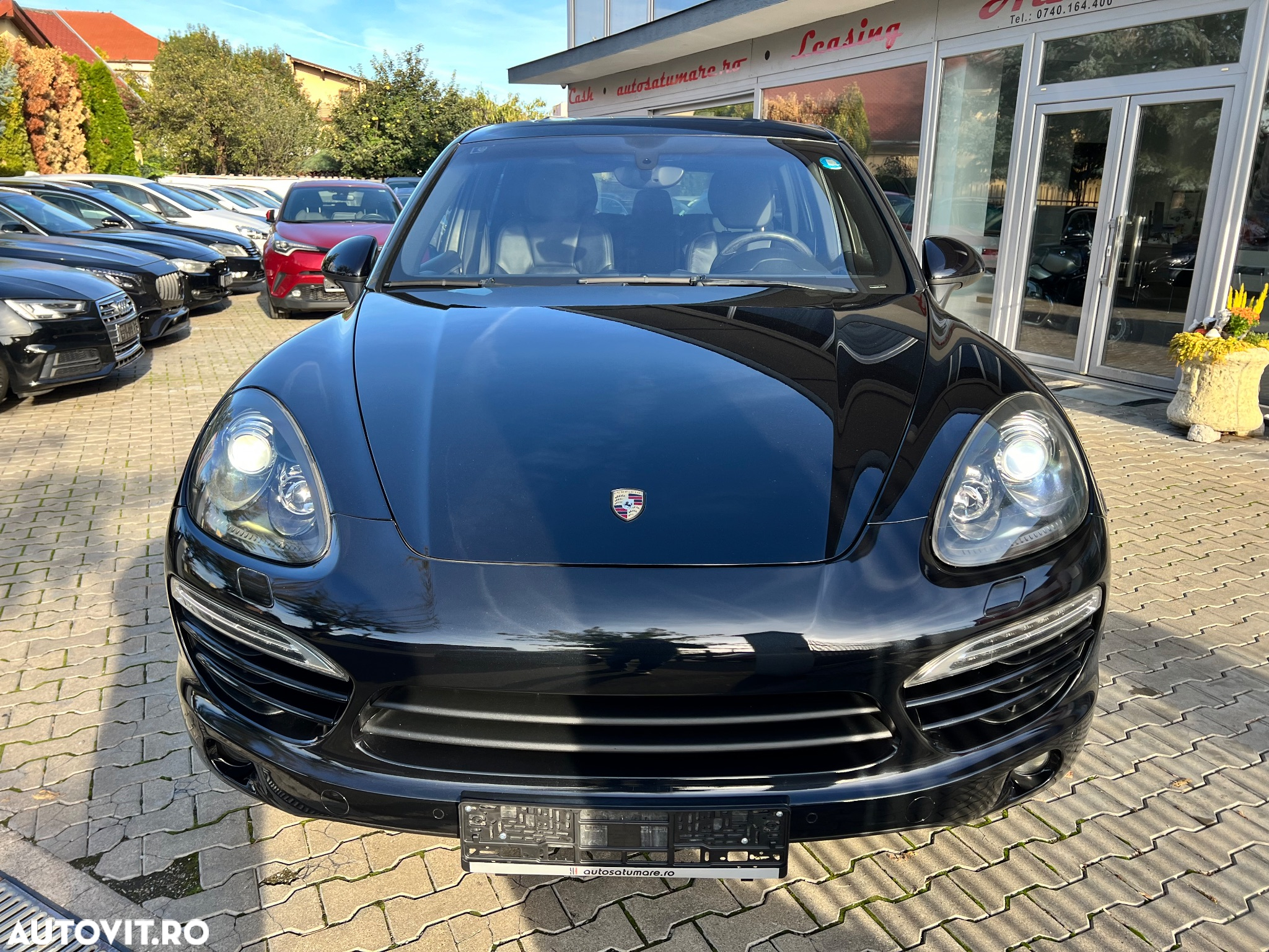 Porsche Cayenne - 2