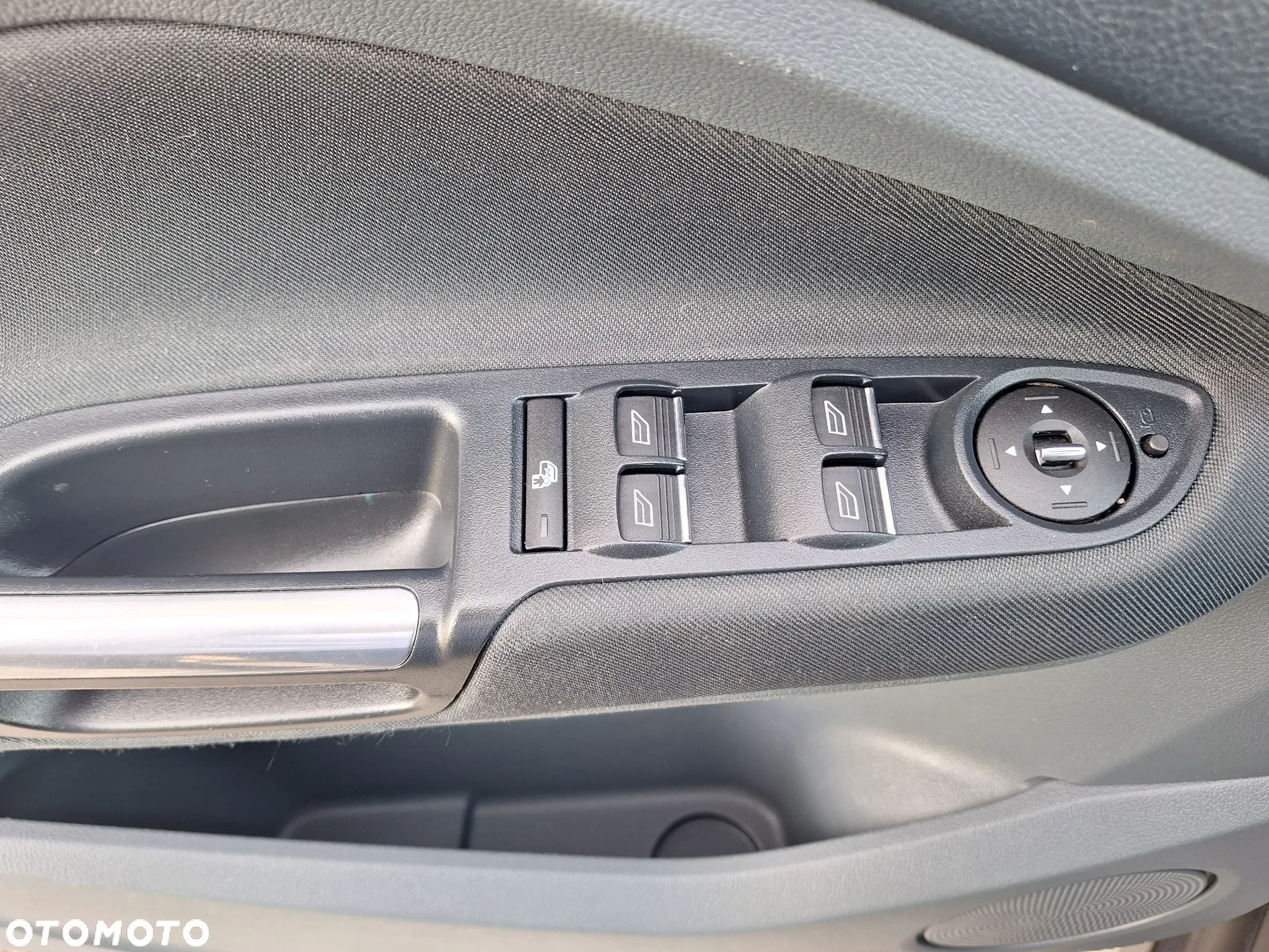 Ford C-MAX - 24