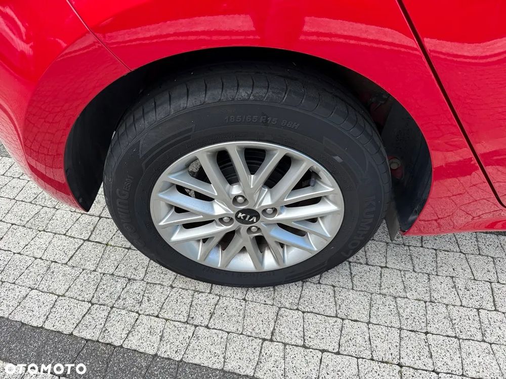 Kia Rio 1.0 T-GDI 100 Dream-Team Edition - 14