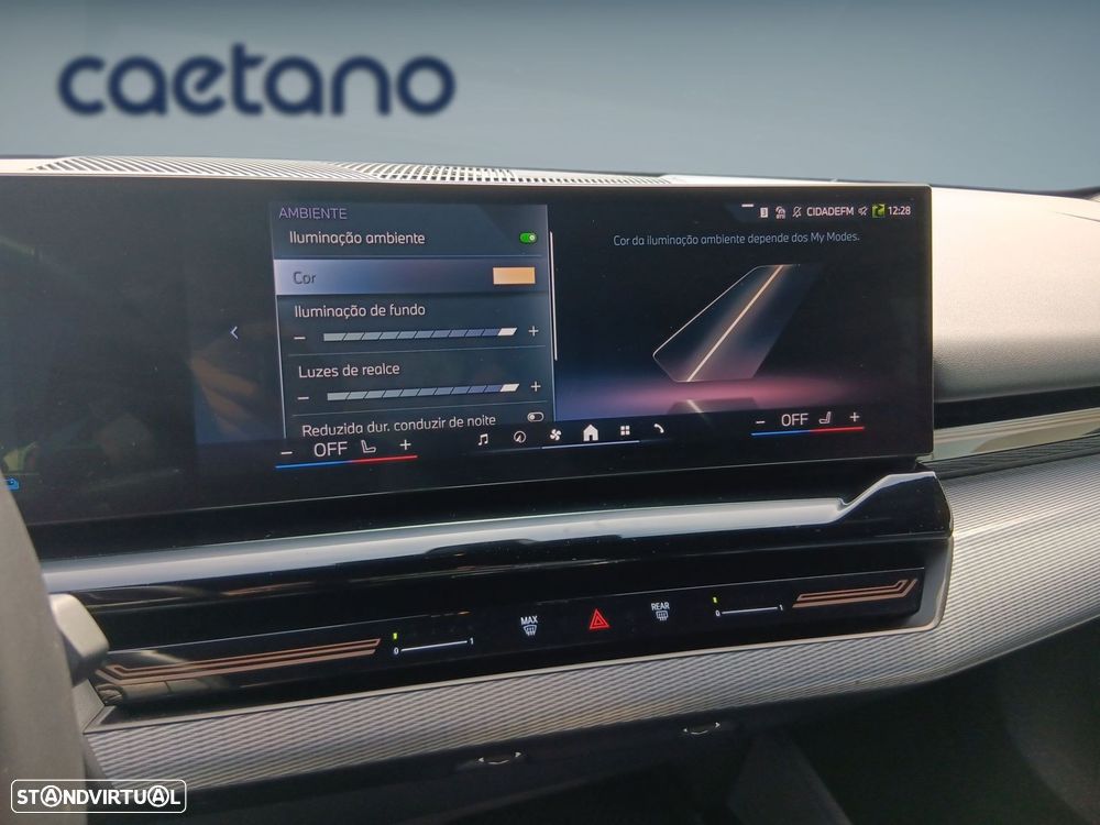 BMW 530 e Pack Desportivo M - 17