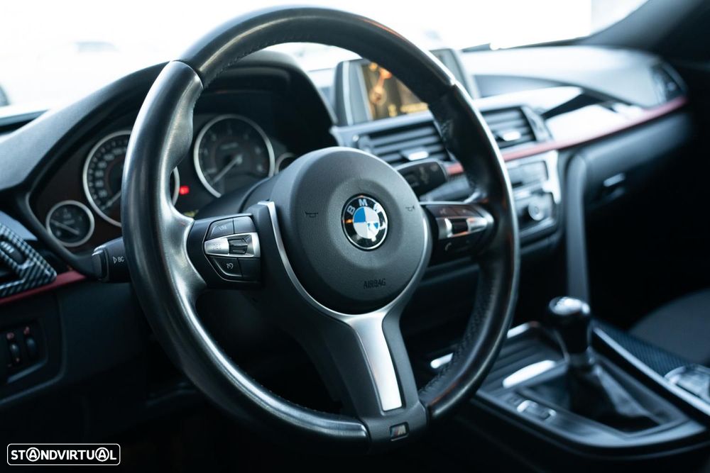 BMW 318 d Line Sport - 9