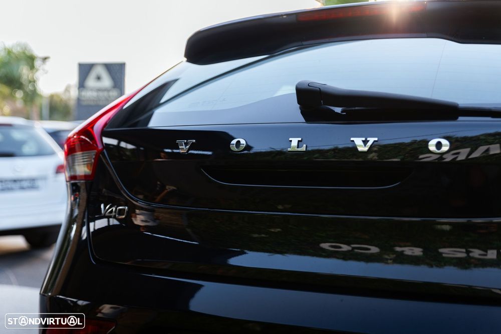 Volvo V40 1.6 D2 R-Design - 6