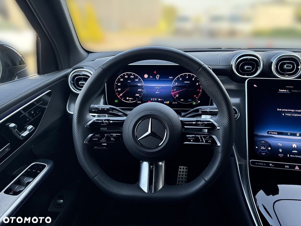 Mercedes-Benz GLC - 14