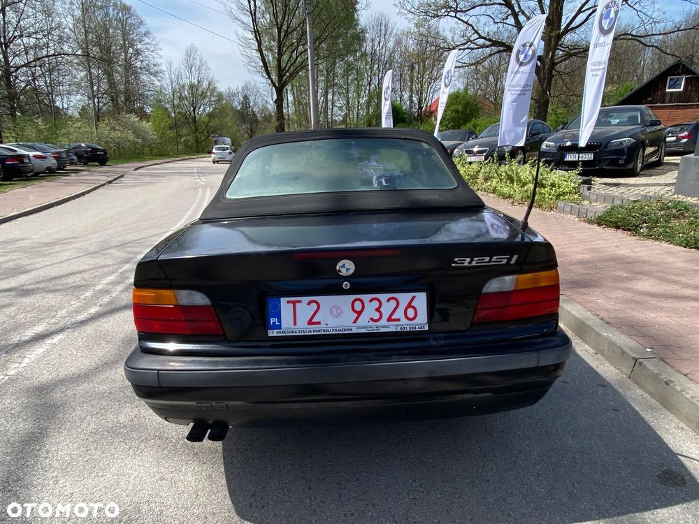 BMW Seria 3 - 12