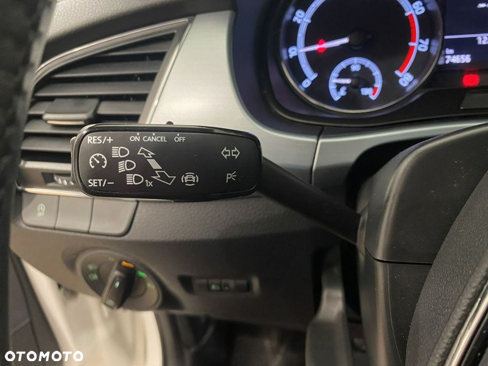 Skoda Fabia 1.0 TSI Ambition Plus - 26