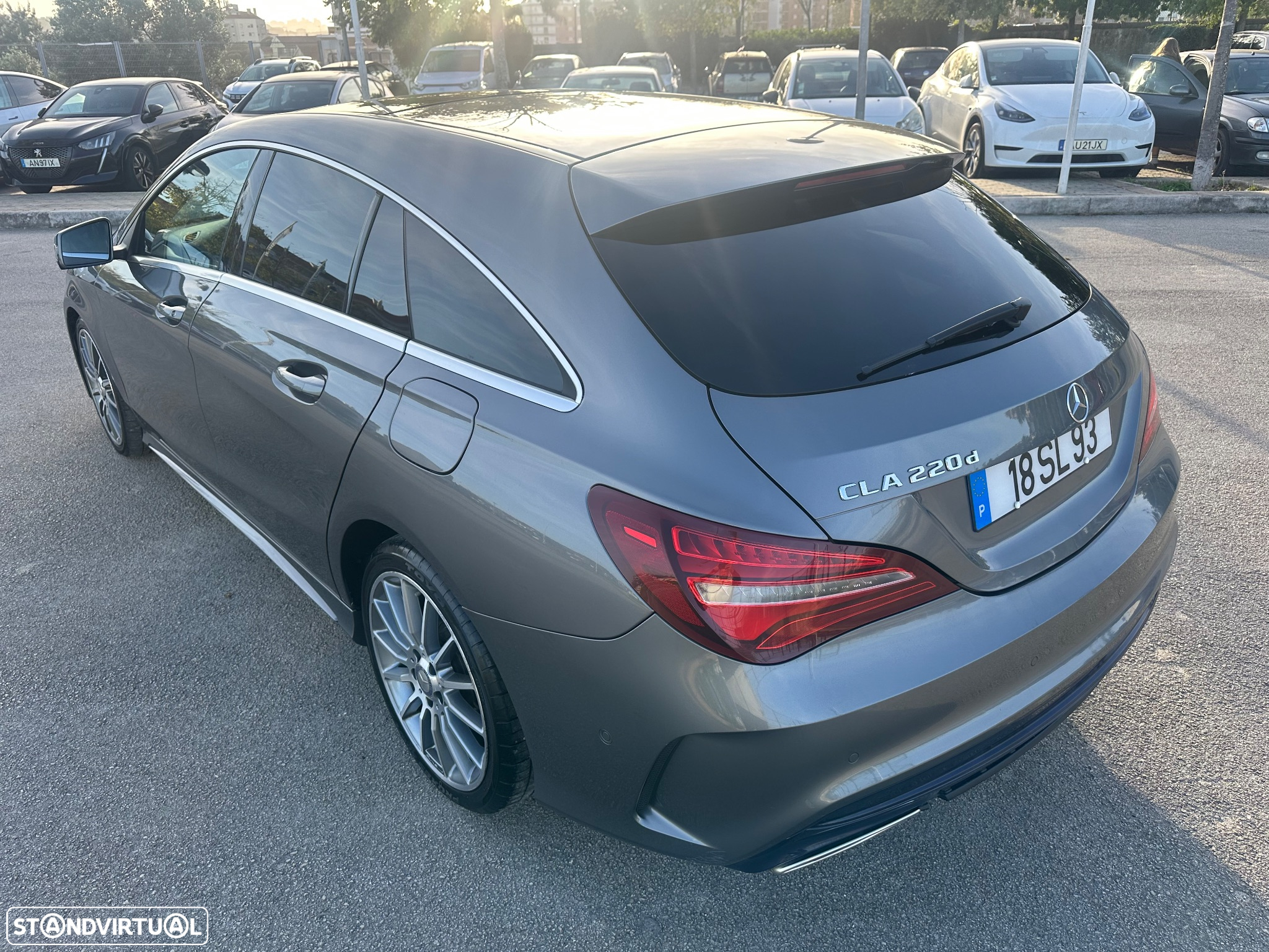 Mercedes-Benz CLA 220 d Shooting Brake AMG Line Aut. - 51