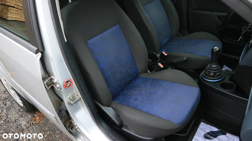 Ford Fiesta 1.25 - 23