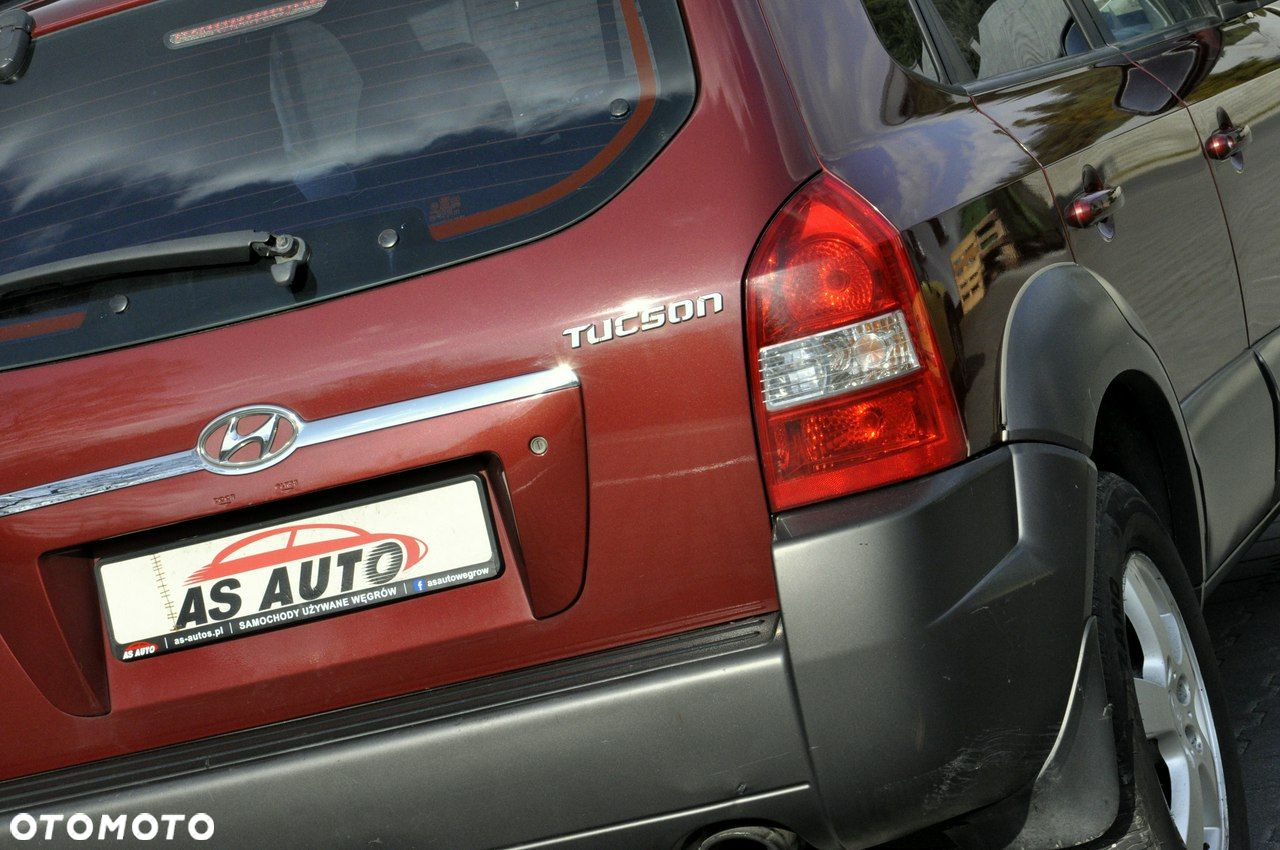 Hyundai Tucson 2.0 2WD GLS - 27