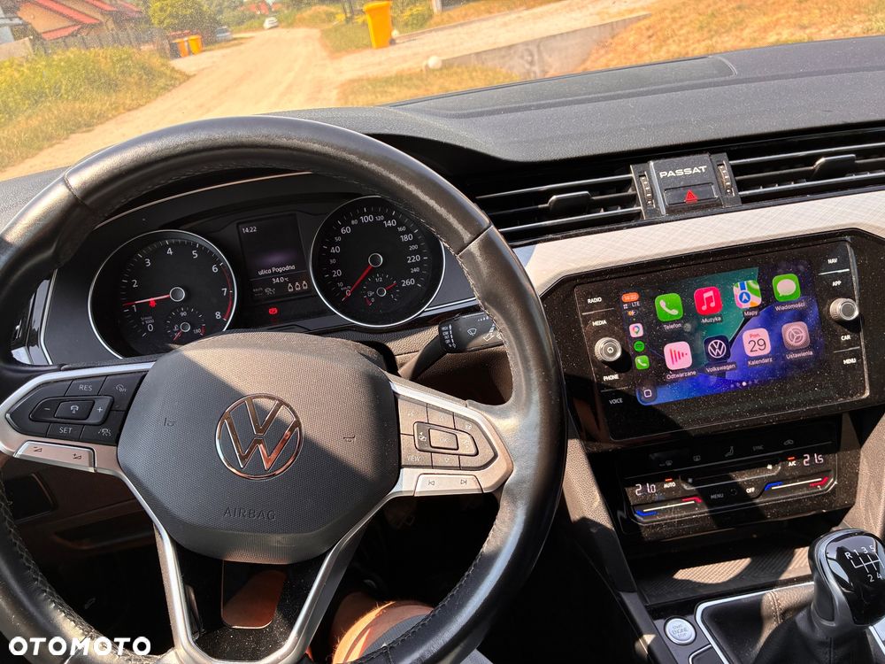 Volkswagen Passat 1.5 TSI EVO Business - 11