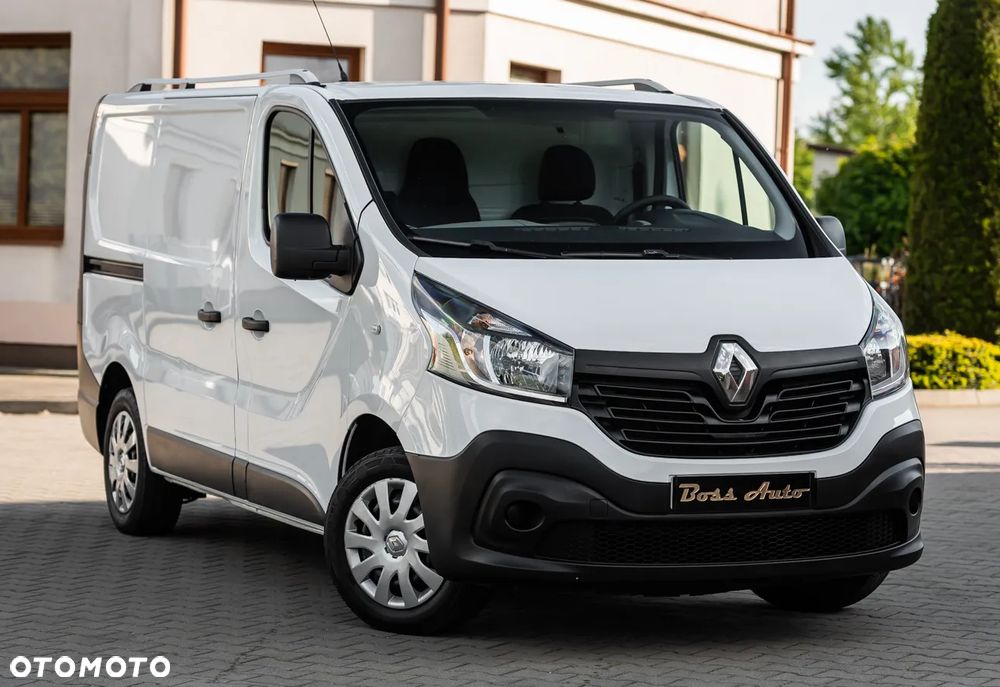 Renault TRAFIC - 1