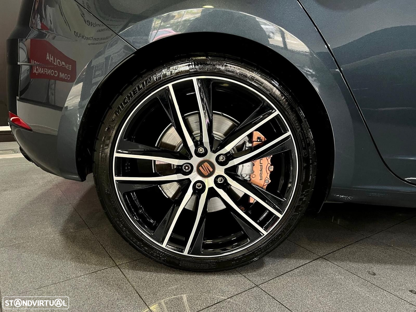 SEAT Leon 2.0 TSI Cupra DSG S/S - 24