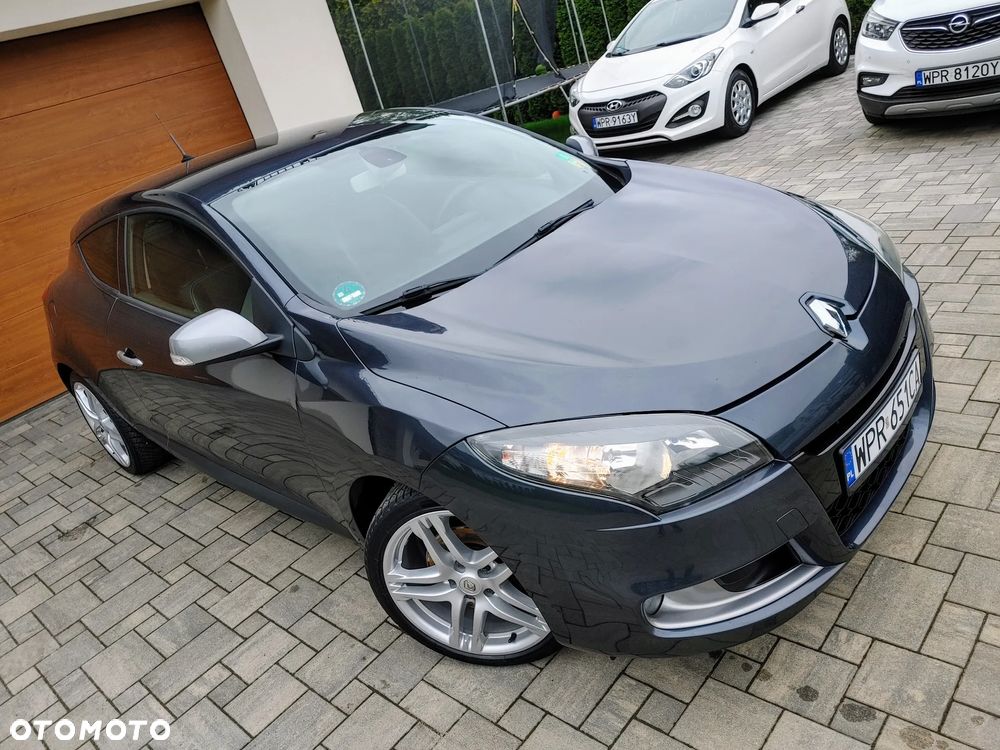 Renault Megane TCe 180 GT - 33