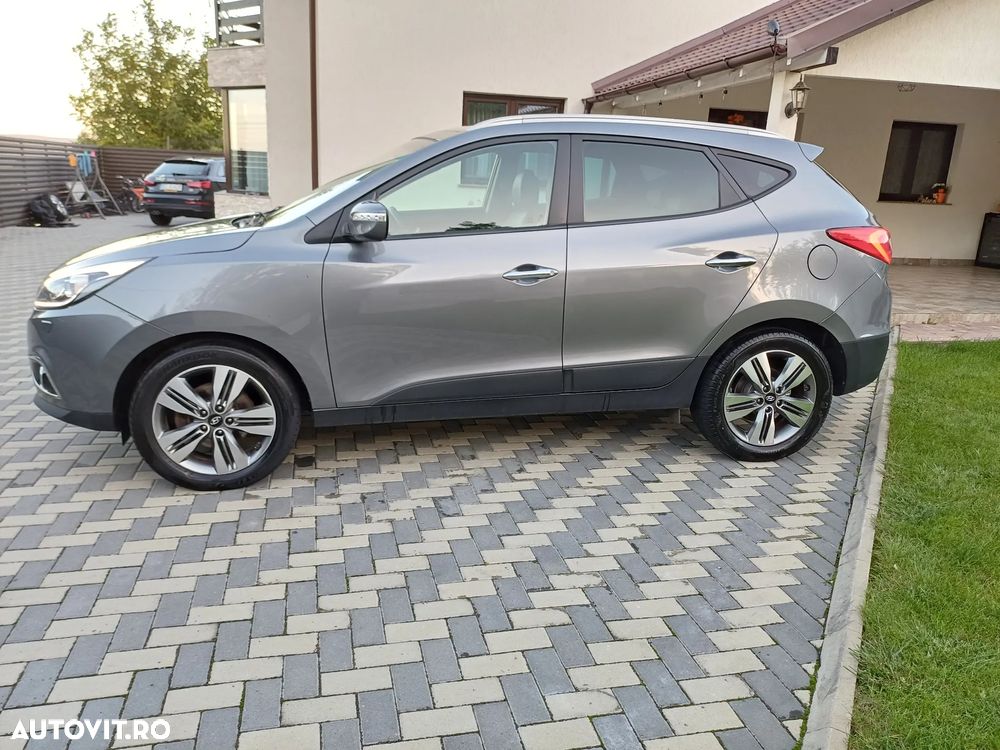 Hyundai ix35 2.0 CRDI High 4WD GLS Aut. Luxury+ - 4