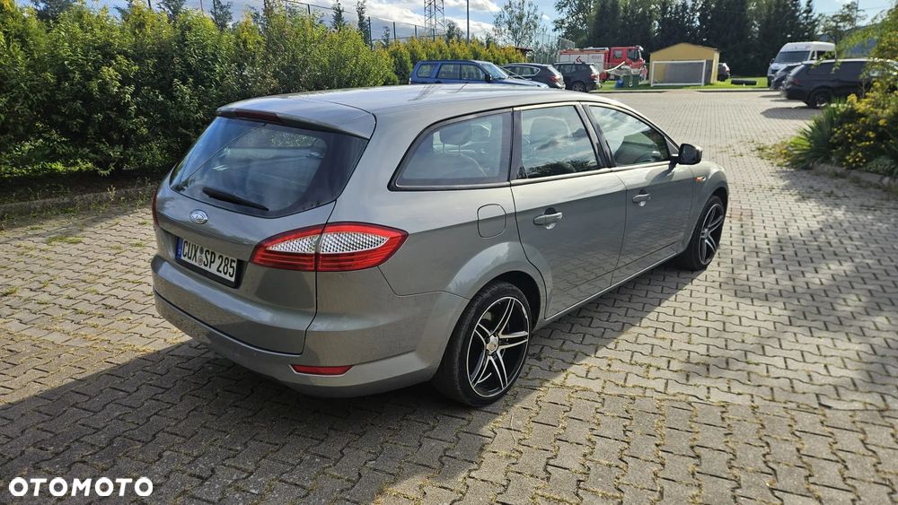 Ford Mondeo 2.0 Trend - 4