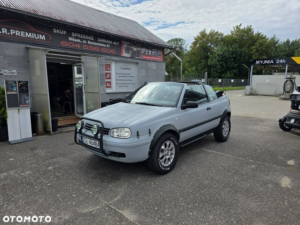 Volkswagen Golf Cabrio 2.0 - 4