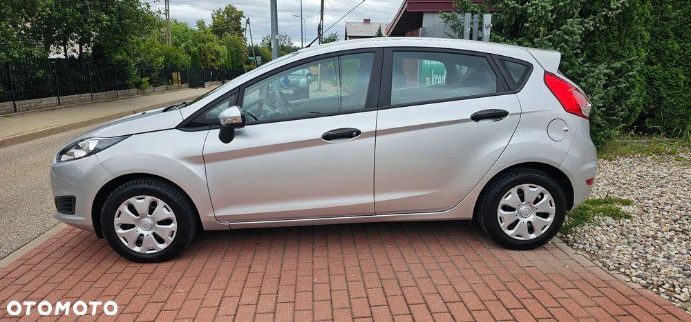 Ford Fiesta 1.25 Ambiente EU5 - 8