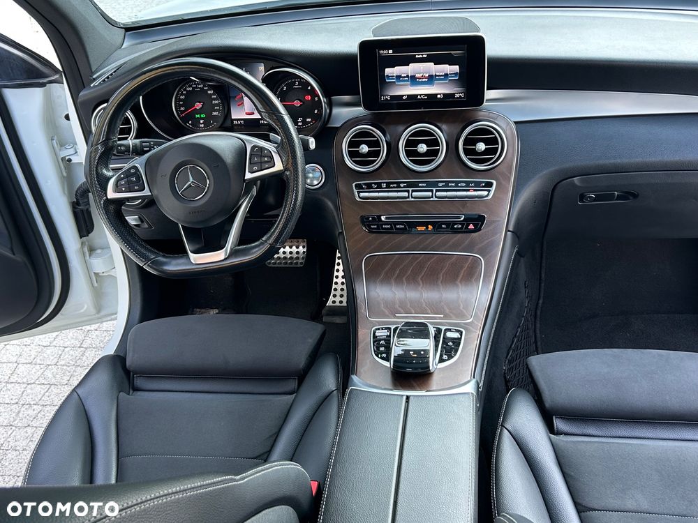 Mercedes-Benz GLC - 18