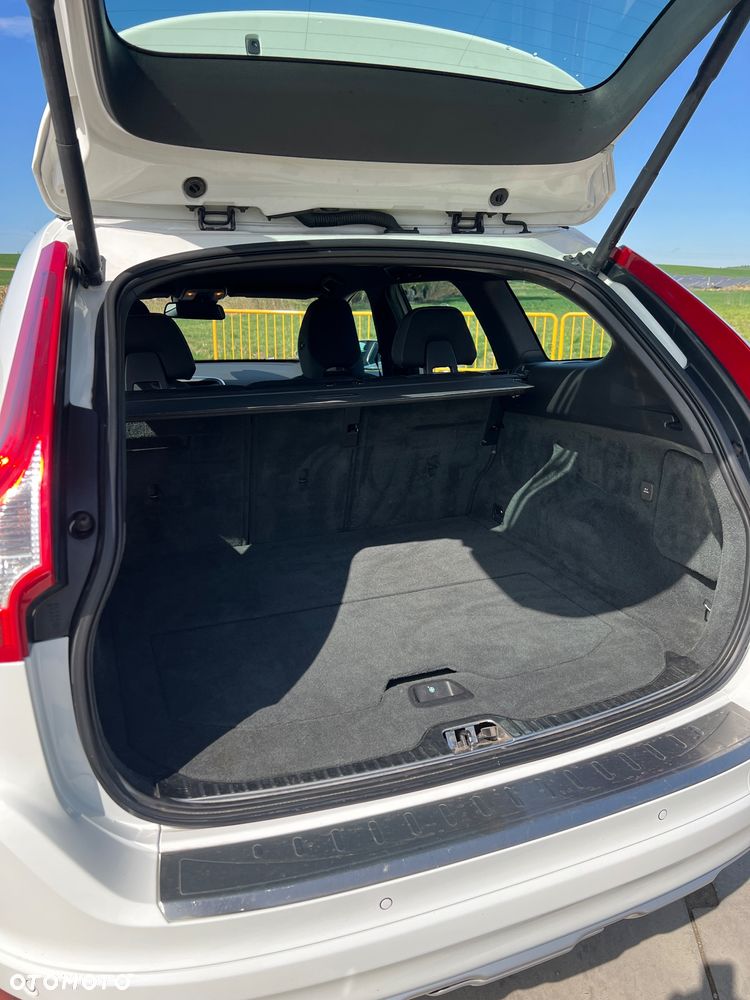 Volvo XC 60 D3 Momentum - 5